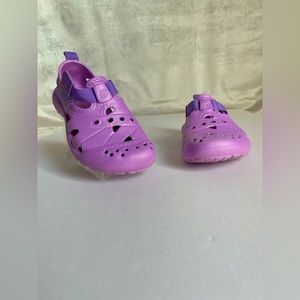 Skechers girls water beach play shoes Size 11 Toddler great condition lilac
